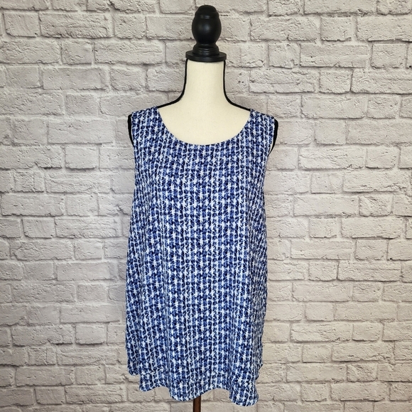 Chico's Top Blue White Print Sleeveless Scoop Neckline Double Layer Sz Chico's 2 - Picture 2 of 9